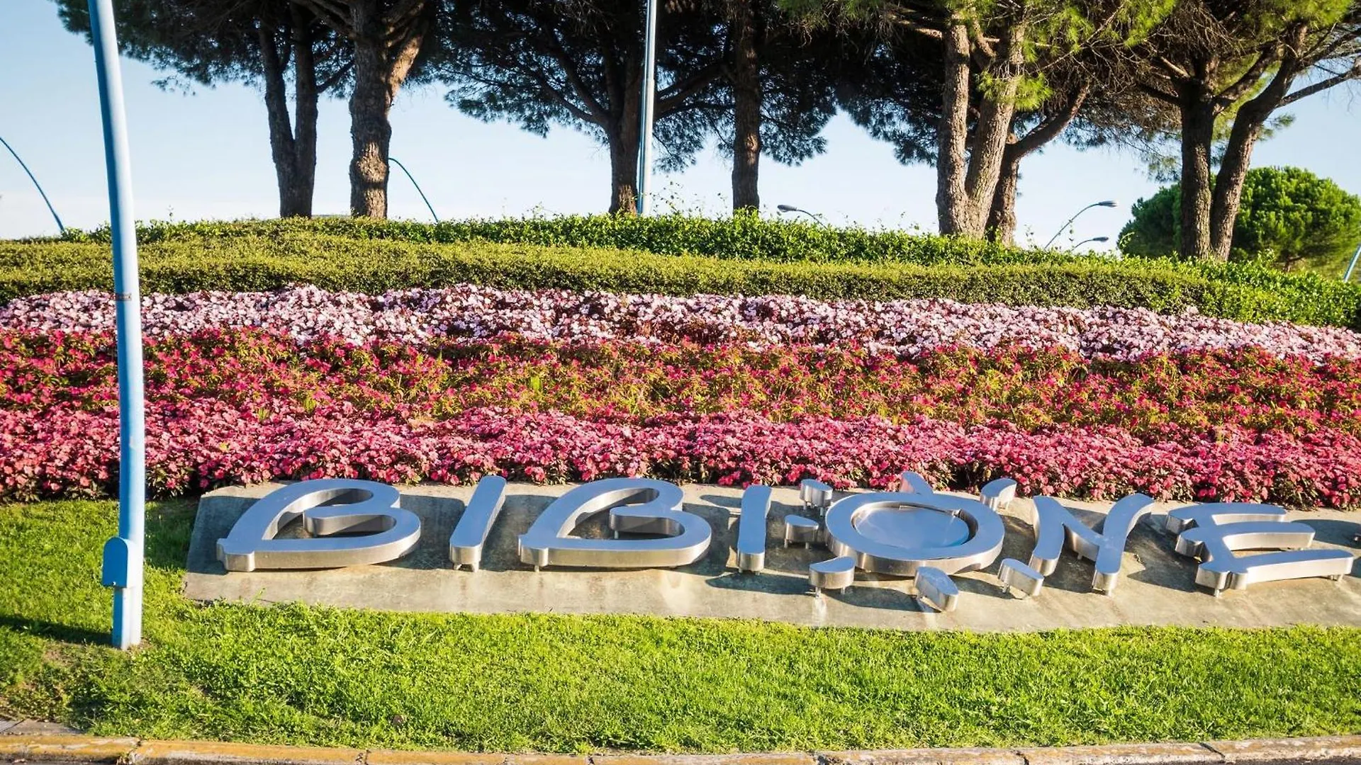 Cozy Independent Villa In Bibione Pineda