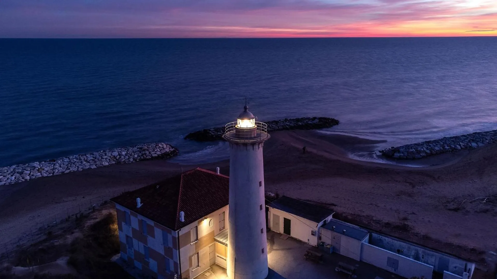 Cozy Independent Villa In Bibione Pineda